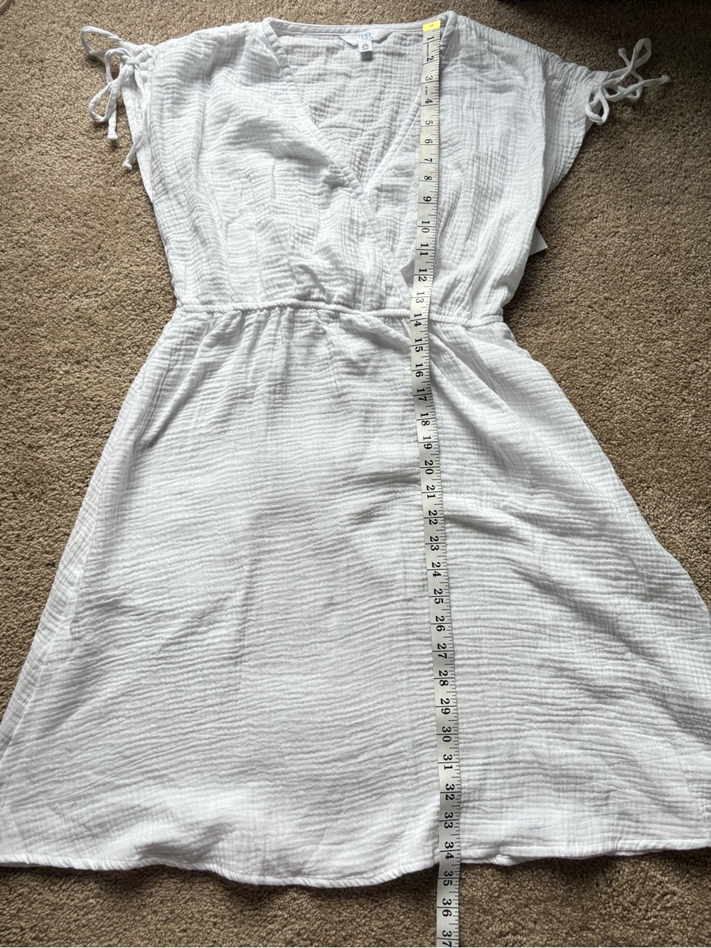 Time and Tru White V-Neck Summer Dress - Picture 15 of 15
